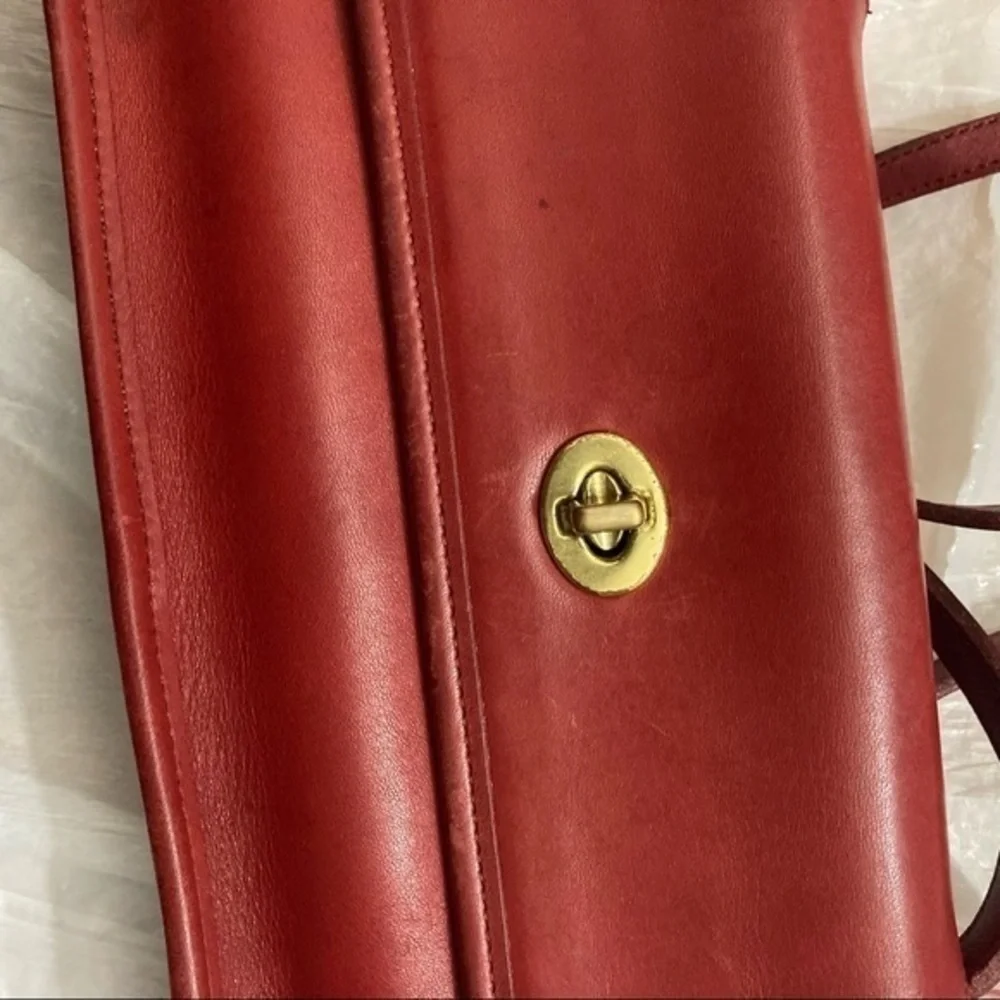 Coach rare red geometric convertible clutch bag 9044 unicorn beautiful